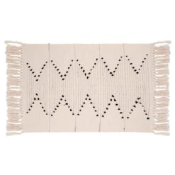 Tapis Beige à Motif Noir Avec Franges, 40" X 23"
