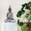 Statuette De Bouddha Foncé En Méditation, 7" X 4" X 10"