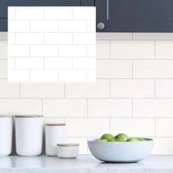 Dosseret à Peler Et à Coller Metro Tile, 18'' X 108''